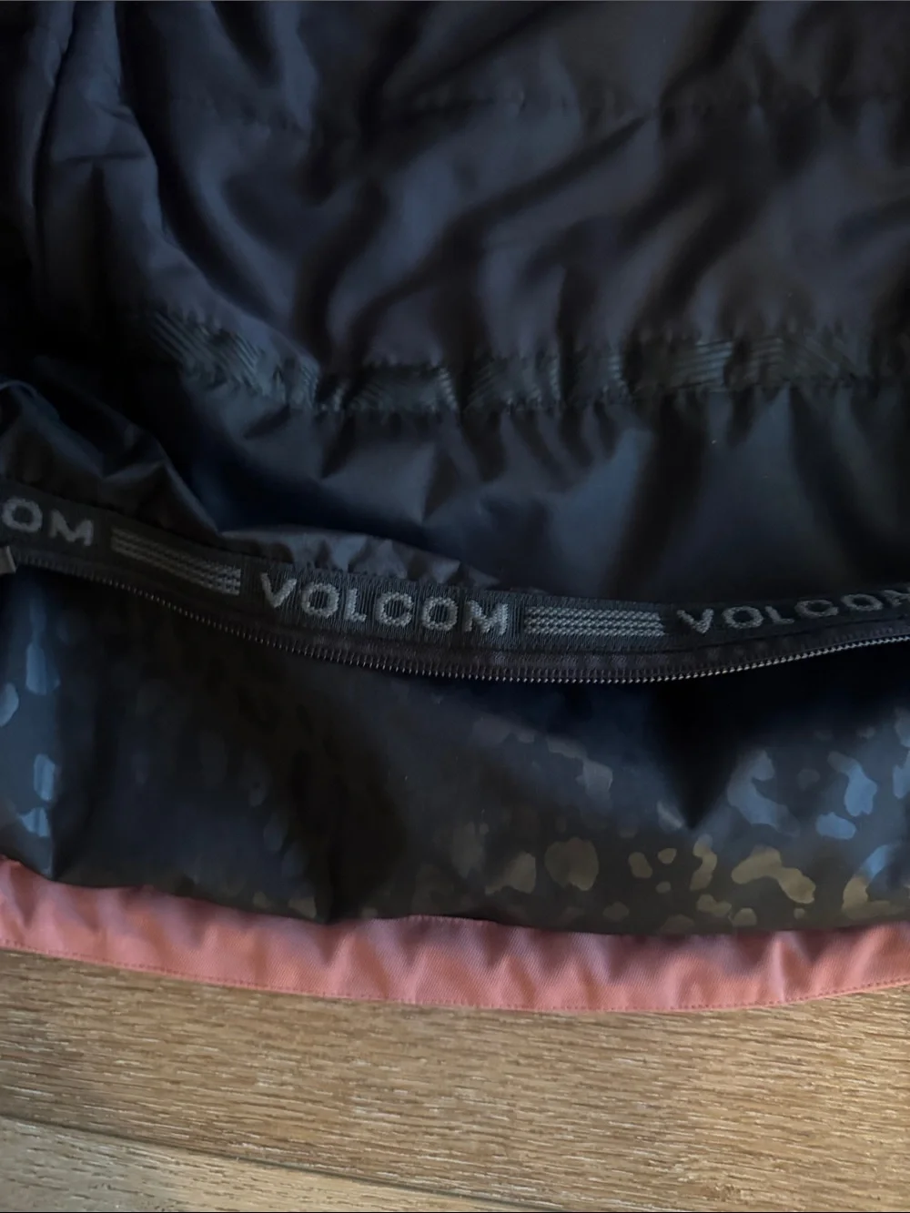 Volcom Hooded Snow Jacket Girls Size 12